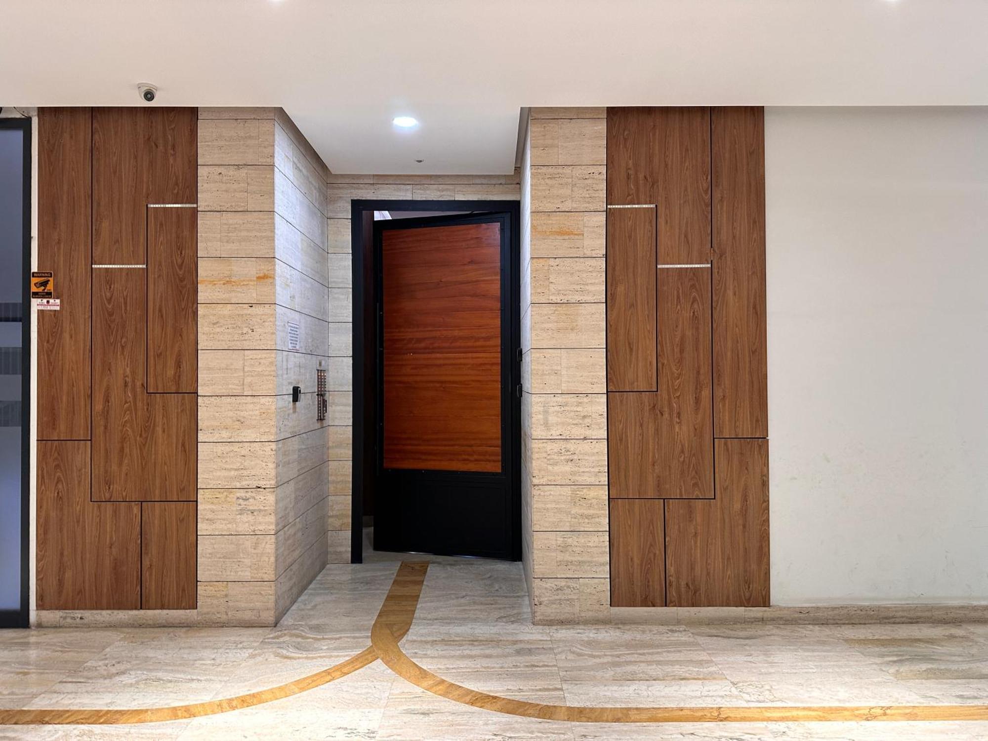 Spacious 2-Bedroom Apartment Near Center تيرانا المظهر الخارجي الصورة